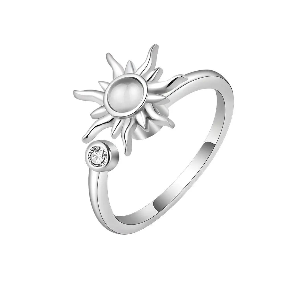 Anti-Stress Sunflower Spinner Ring – Elegant Stainless Steel Anxiety Relief Ring 🌻✨