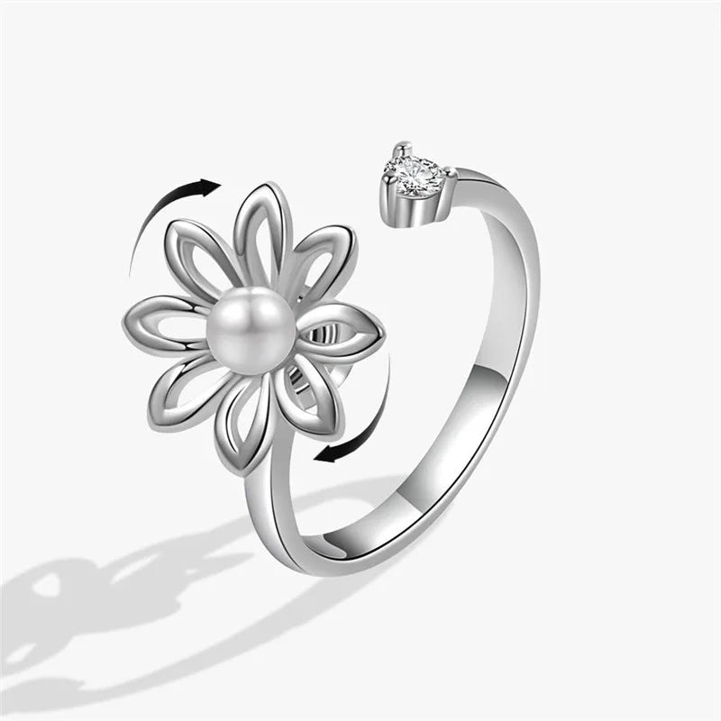 Fashion Beads Anxiety Ring – Crystal Butterfly, Star & Moon Spinner Ring 🌸✨