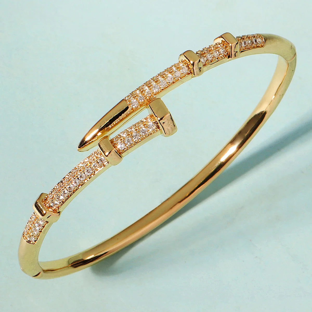 Classic Stainless Steel Nail Bracelet – Elegant Bangle with Sparkling Zircon