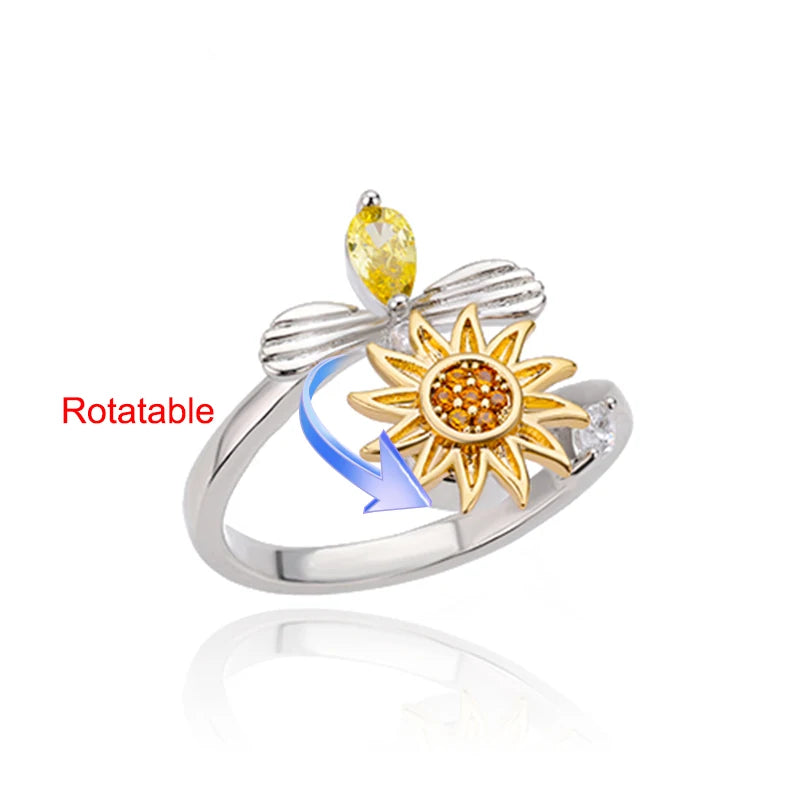 Four Clover Rotating Anxiety Ring – Elegant Gold Adjustable Ring for Women ✨