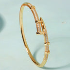 Classic Stainless Steel Nail Bracelet – Elegant Bangle with Sparkling Zircon