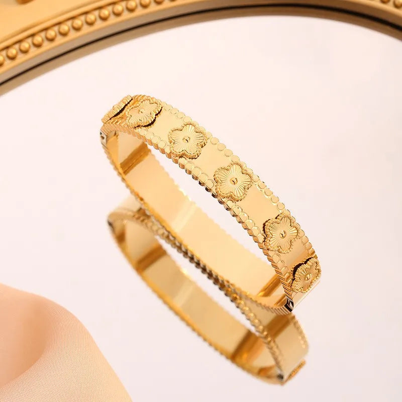 Flower Bracelet Plum Blossom