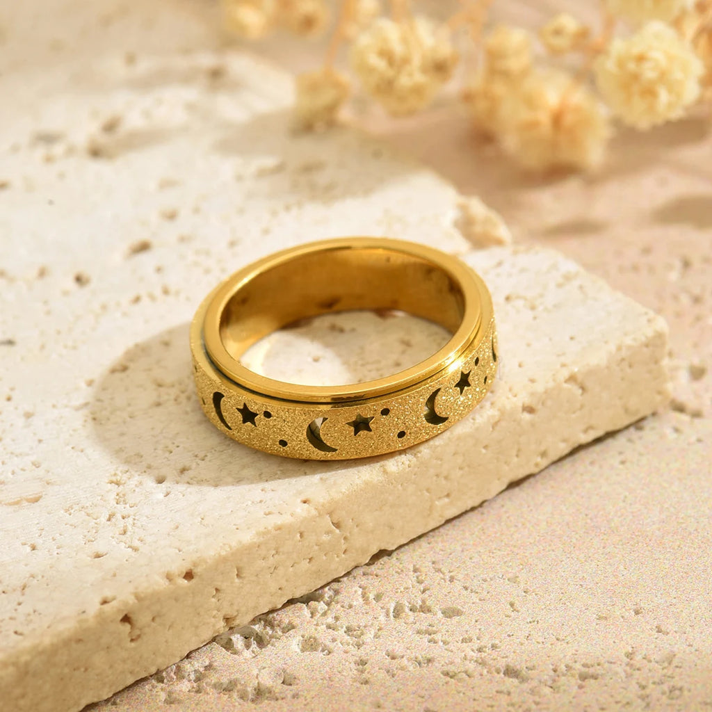 18K Gold Plated Moon & Star Spinner Ring – Unisex Anxiety Relief Jewelry 🌙⭐