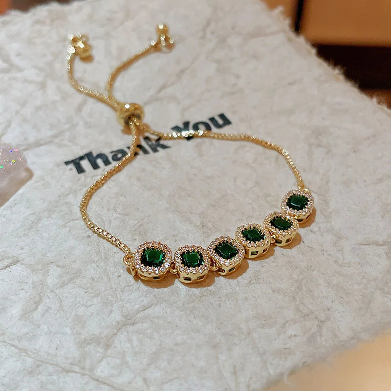 Exquisite Rhinestone Star & Flower Charm Bracelet – Adjustable Gold Color Bangle for Women